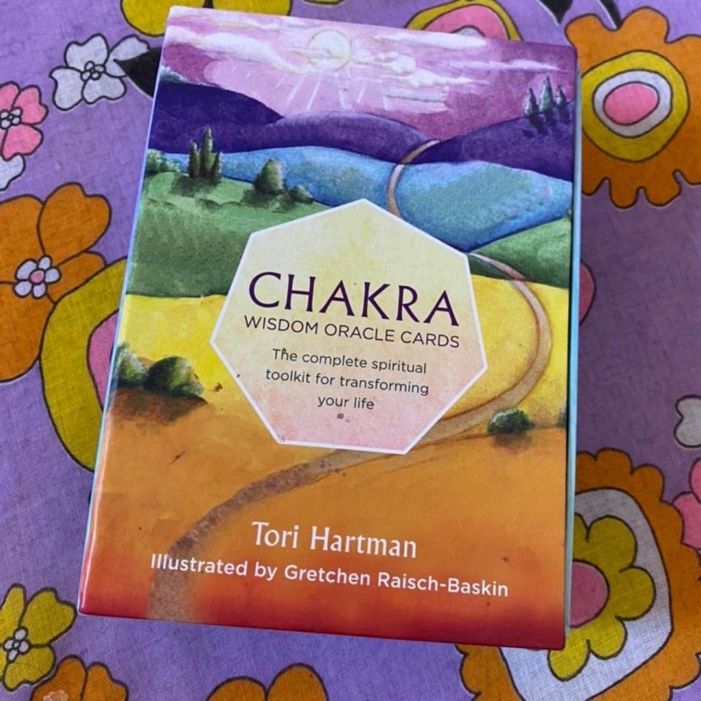 Chakra 
Oracle 
Cards
Opened
Never used 
Stunning